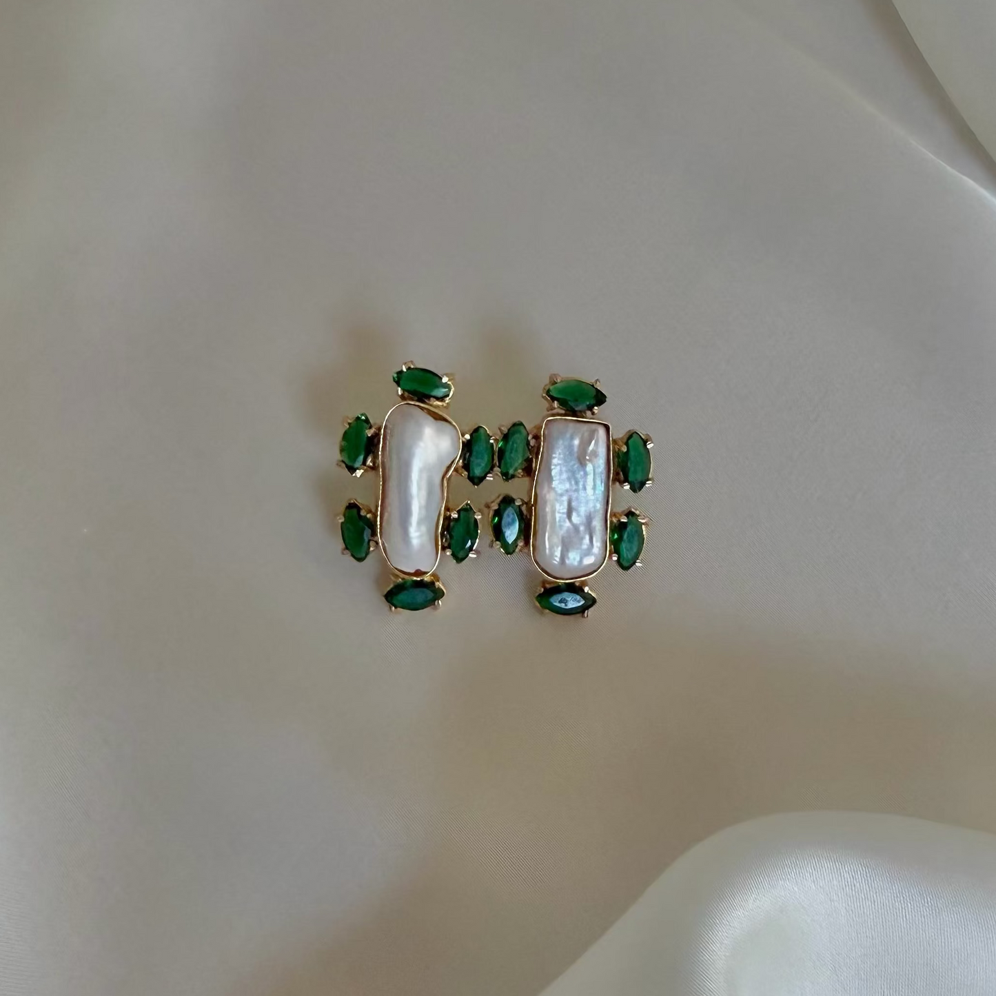 Kaaya Earrings - Green