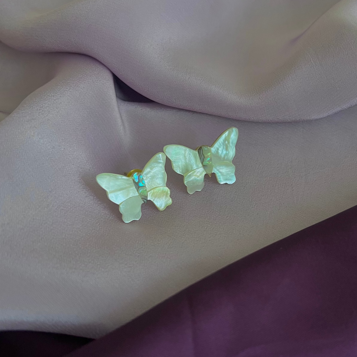 Nova Earrings product image