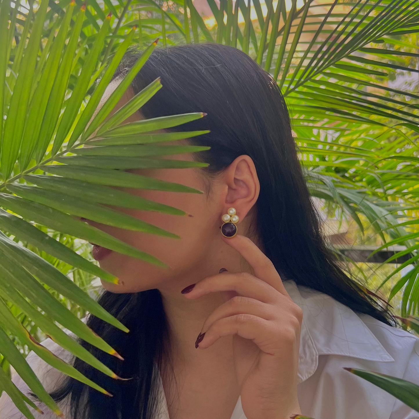 Meera Earrings - Wine